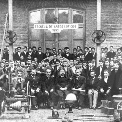 Artesanos, técnicos e ingenieros. La Escuela de Artes y Oficios de Santiago,