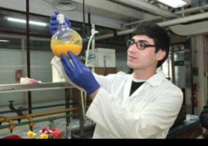 Con experimentos y actividades didácticas se inicia la IV Feria Científica de la Universidad