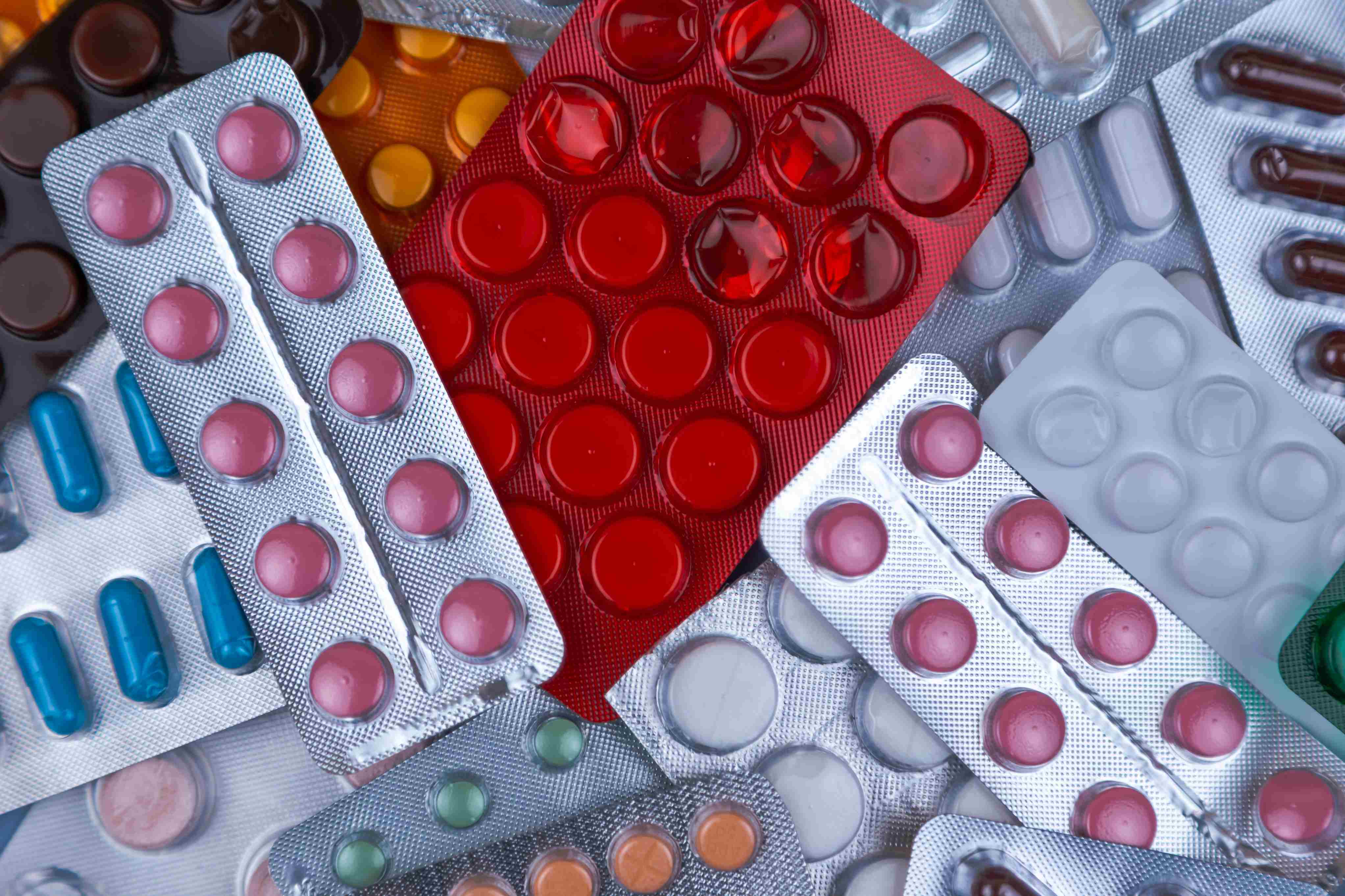 Químicos farmacéuticos de Farmacias Ahumada de todo Chile participan en exitoso curso de especialización en la Universidad de Santiago