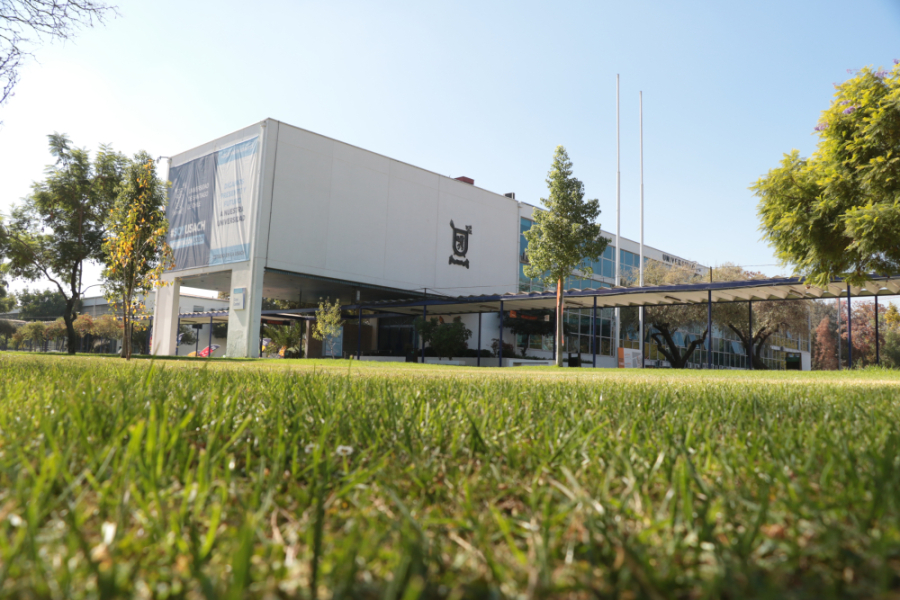 Frontis Casa Central